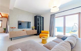 3 Bedroom Nice Home In Blato - 5