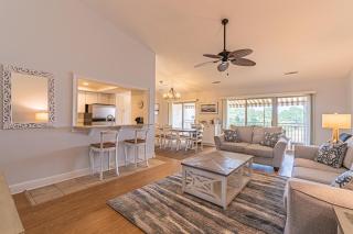 1762 Bluff Villas Modern Updated Water Views Sleeps 8 Sea Pines - Hilton Head Island - 9