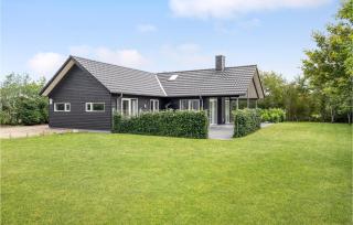 Four-Bedroom Holiday Home In Tarm - Tarm - 6