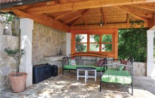 Four-Bedroom Holiday Home In Klis - 5