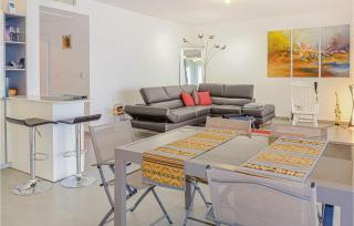 Gorgeous Apartment In Ajaccio - Ajaccio - 6
