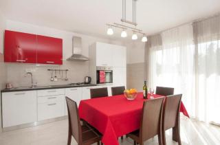 Family-friendly apartments with swimming pool Kastel Luksic, Kastela - 20582 - 5