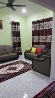Villa Humaira Homestay - Cozy House for you - Pantai Cenang - 1