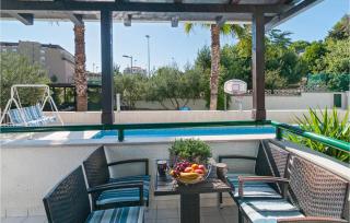 Awesome Home In Split With Sauna - 6