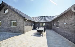 Eight-Bedroom Holiday Home In Vestervig - 7
