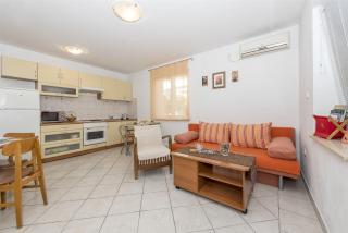 Apartment Katarina - 8