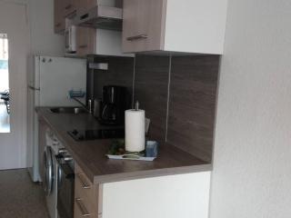 Studio rénové avec télévision, lave-linge, animaux admis - FR-1-680-23 - Balaruc-les-Bains - 8