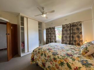 6 Beds-Whole House with 4 bedrooms -Stawell - Stawell - 4