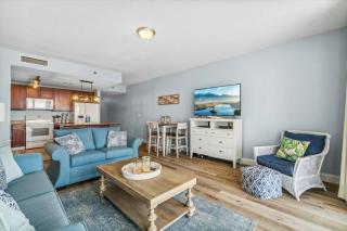 Spacious Beach Condo with Gulf Views! Sleeps 8! by Dolce Vita Getaways PCB - Panama City Beach - 2
