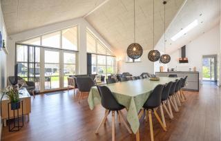 Five-Bedroom Holiday Home In Grenaa - Grenå - 2