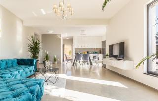 Beautiful Home In Glavina Donja - Donja Glavina - 8