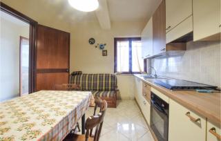 2 Bedroom Awesome Apartment In Messina - 2