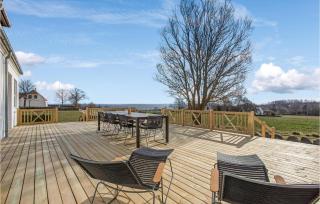 Nice Home In Allinge With Kitchen - Allinge - 2