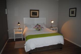 Harewood Lodge - East London - 7