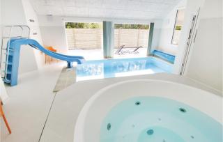 Beautiful Home In Tisvildeleje - 9