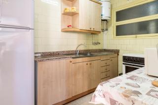 AT129 Apartamento en primera línea de la playa - 2