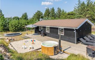 Awesome Home In Blåvand With Sauna - 8