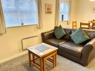 1 Merchants Gate - 2 bedroom, city apartment with private parking - York - 5