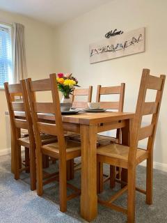 1 Merchants Gate - 2 bedroom, city apartment with private parking - 7