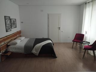 MiddleHouse - Brasov - 2