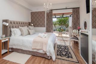 Villa Venusta Luxury Guesthouse - Solar Power - Hermanus - 2