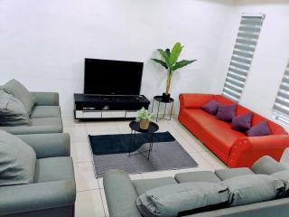 Botani Tmn Cyber Ipoh(24 pax /tv box/mahjong) - 2