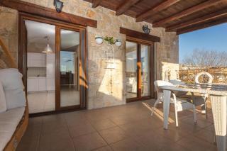 Pure White Suite Elani - Siviri - 8