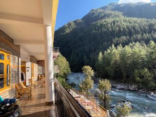 Wabi Sabi Riverside Hostel - Kasol - 0