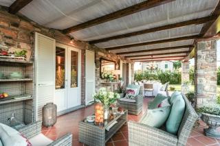 VILLA PEMOLA a Luxury Farmhouse with Garden and bikes in Lucca Town - 2