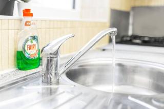 4BR Central Home with Comfort & Fun - 8