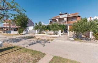 Apartments in Turanj, 20m from the beach - Sukošan - 4