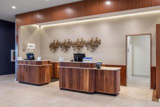 Courtyard by Marriott Conway - 4
