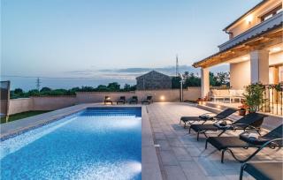 4 Bedroom Pet Friendly Home In Vodnjan - Vodnjan - 8