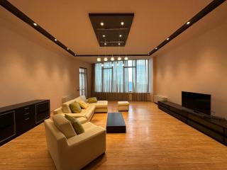 Teryan street, 4 bedrooms Luxury and Grande apartment with Spacious balcony TT606 - Erevan - 7