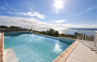 Beautiful Home In Les Issambres - 6
