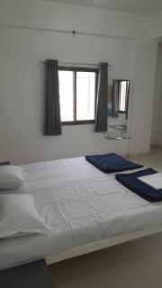 Hotel Gulati Suites - Wāshīm - 2