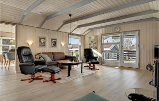 Lovely Home In Glesborg With Kitchen - Glesborg - 3
