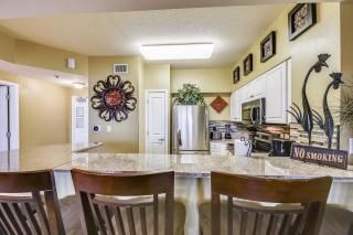 Shores of Panama 2217- Elegantly Decorated, Sleeps 6, Free Fun! condo - Panama City Beach - 1