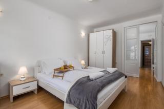 Main View Apartment - 9