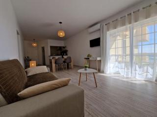 Modern flat with sea view and direct beach access - Portimão - 8