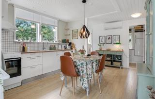 Beautiful Home In Aakirkeby With Wifi - 7