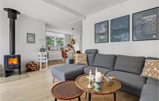 Beautiful Home In Aakirkeby With Wifi - 1