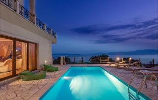 Lovely Home In Kostrena With Kitchen - Kostrena - 7
