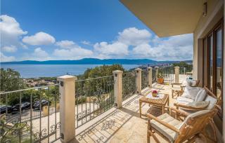 Lovely Home In Kostrena With Kitchen - Kostrena - 4
