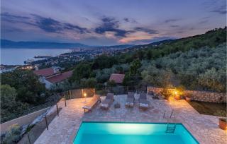 Lovely Home In Kostrena With Kitchen - Kostrena - 3