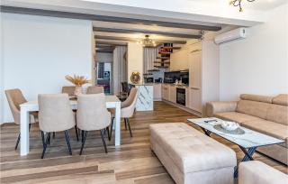 Nice Apartment In Medulin With Wifi - Medulin - 1
