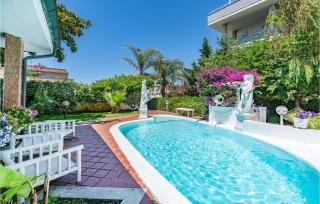 Awesome Home In Fiumicino With Jacuzzi - Fiumicino - 2