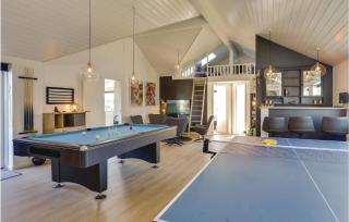 8 Bedroom Awesome Home In Thisted - 5