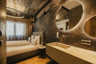 The Black Eagle Luxury Appartements - Mayrhofen - 1