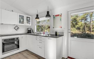 Amazing Home In Nexø With Wifi - 4